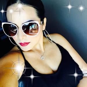 Meet your Posher, Juany